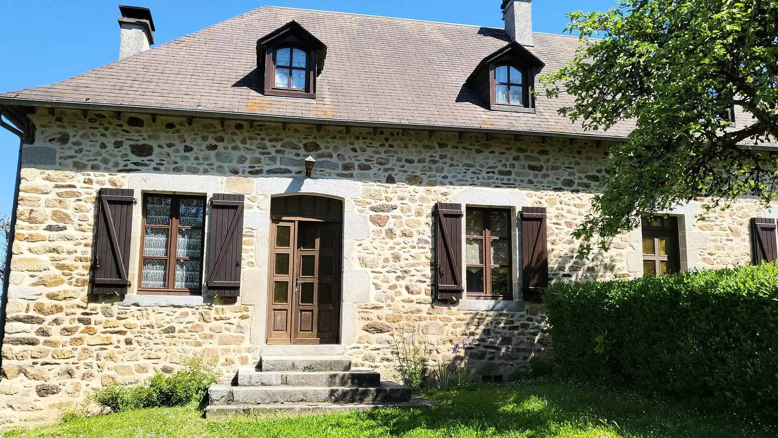 Casa Rural de Francia 6 personas in Latronche, Región de Tulle