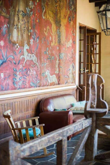 Location de vacances pour 30 personnes, avec piscine et terrasse ainsi que vue et jardin, animaux acceptés à Messas - 4