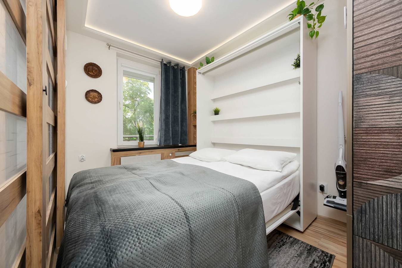 Entire apartment, Dickensa 10   Warsaw   Comfortable Apartment   Near Park Szcz    liwicki in Warsaw, Masovia