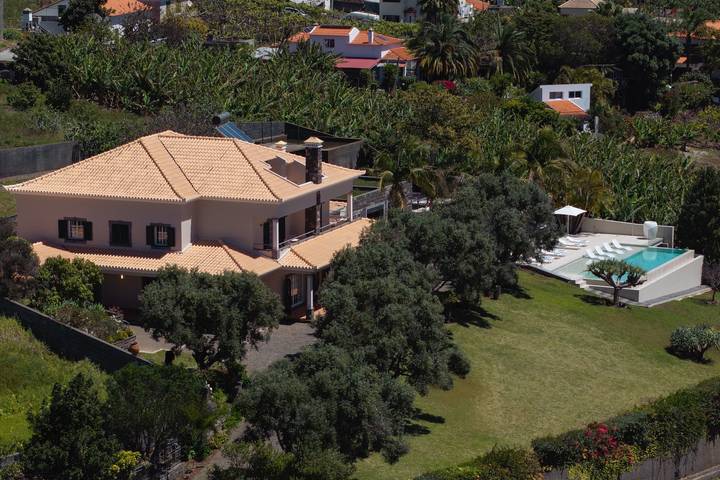 Exceptional luxury villa in Madeira | Bellissima in Estreito da Calheta, Madeira
