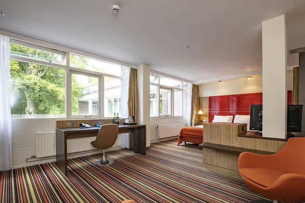 Relaxing Getaway with Free Parking, Garden Picnic Area & Bike Trails in Provincie Utrecht