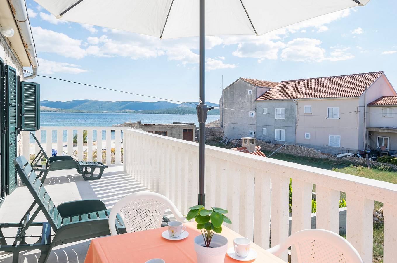 Ganze Wohnung, Apartment Island Sun Terrace in Krapanj, Brodarica