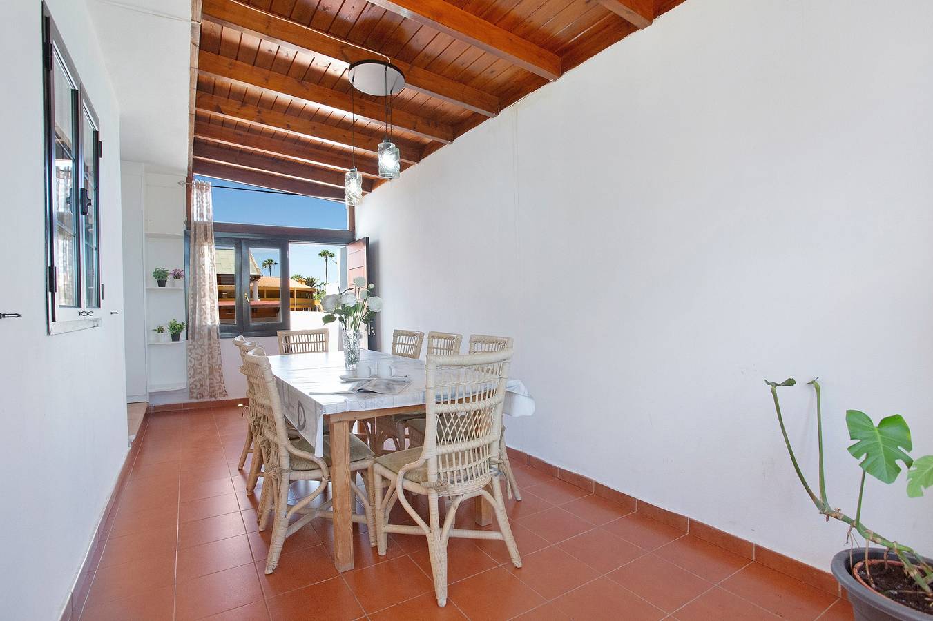 Casa de vacaciones 'Lin House' con piscina privada, terraza privada y Wi-Fi in Corralejo, La Oliva