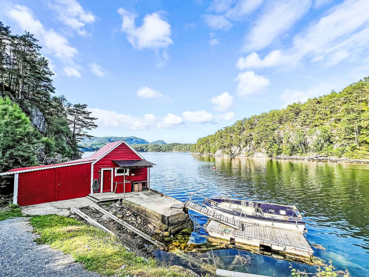 Bjørkeneset in Tysnes