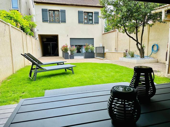 Gîte pour 2 personnes, avec terrasse et jardin, animaux acceptés à Gentilly - 2