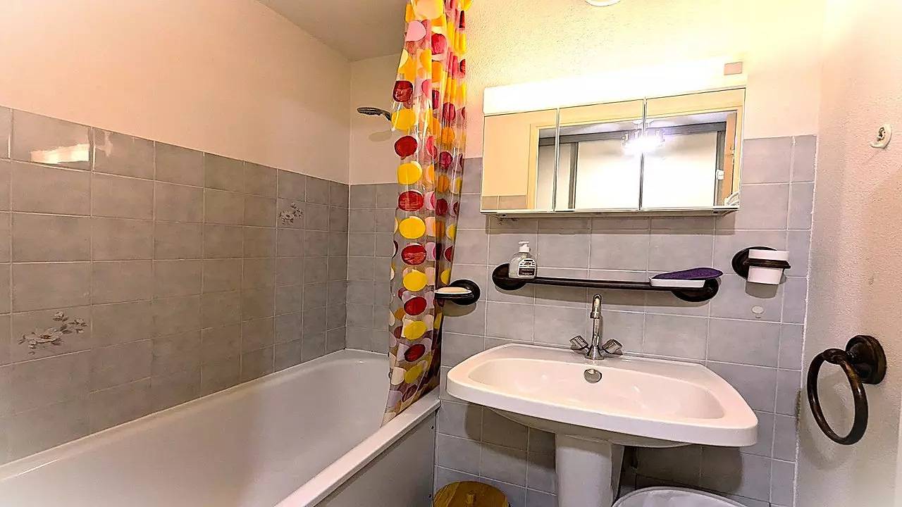 Apartamento entero, Vista de montaña T2 agradable 4/6 personas in Vallouise, Parque Nacional de los Ecrins