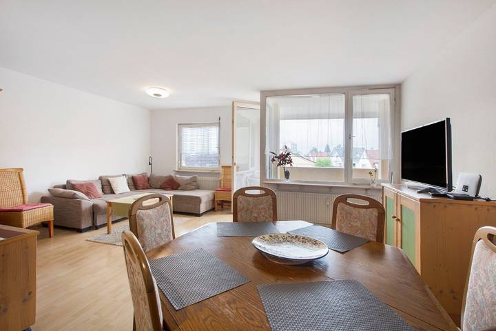Ferienwohnung für 5 Personen, mit Balkon in Weil am Rhein