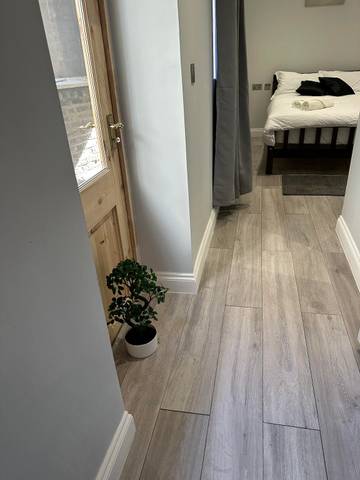 Holiday Apartment for 3 People in Ealing, London, Photo 2