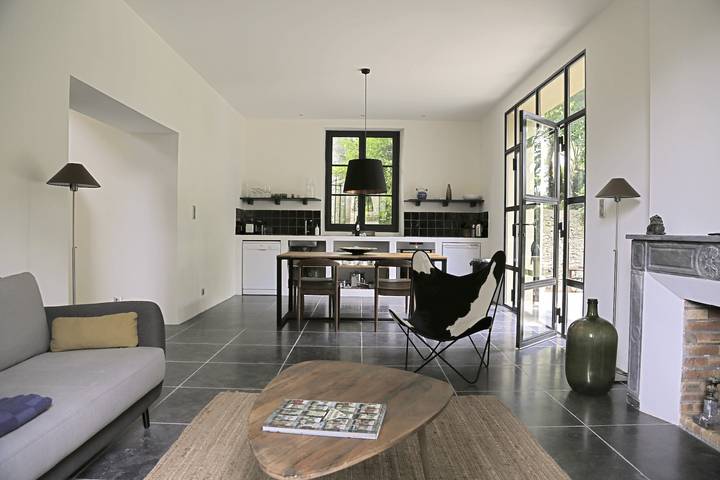 Gîte pour 4 personnes, avec piscine, adapté aux familles à Montlaur (Languedoc-Roussillon) - 4