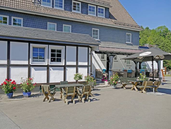 Hotel für 2 Personen, mit Balkon/Terrasse und Balkon sowie Sauna im Sauerland - 2