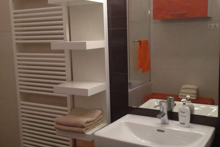 Ganze Wohnung, Stilvolles Loft nahe der Donau in Budapest, Danube-Ipoly National Park