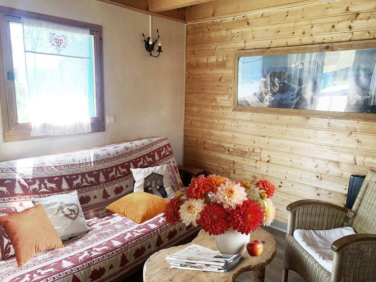 Two-Bedroom Chalet in La Féclaz, Les Déserts