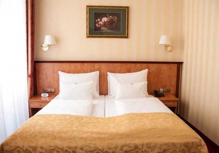 Hotel para 1 personas - 1