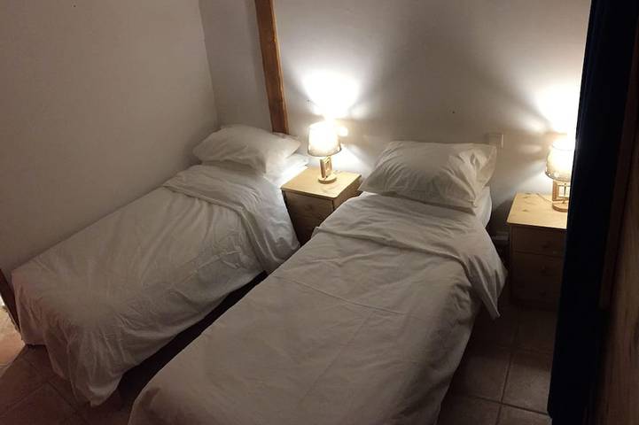 Entire apartment, Spacious 3 Bedroom Apartment Right on the Slopes in Station de Morillon, Grand Massif