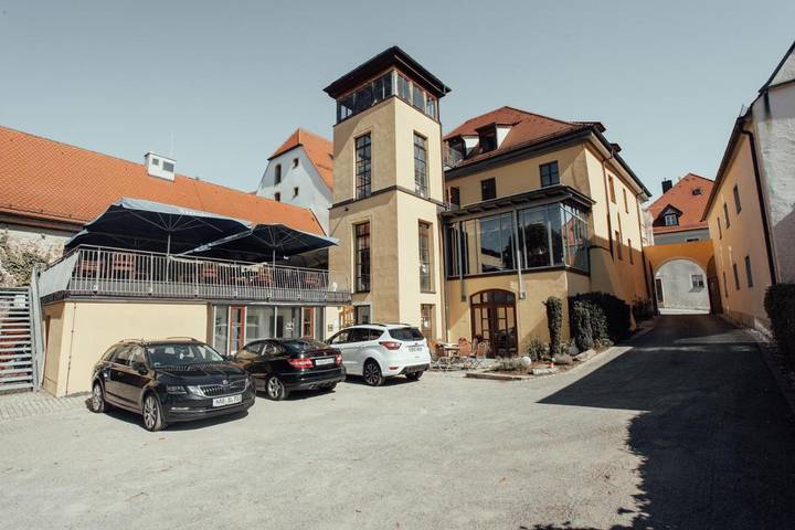 Hotel für 3 Personen, mit Terrasse und Ausblick in Nabburg