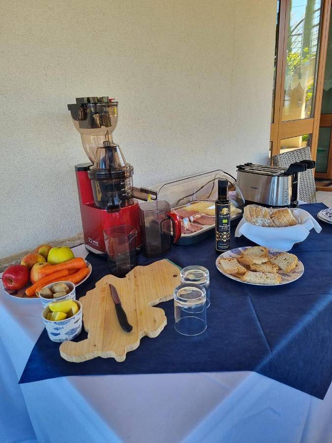Location de vacances pour 2 personnes, avec Balcon et Jacuzzi ainsi que Terrasse et Jardin à Petacciato - 4