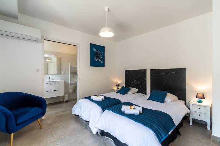 Villa perfect for family and friends—private pool and spa—5 minutes from the beach in Monticello, Calvi e dintorni