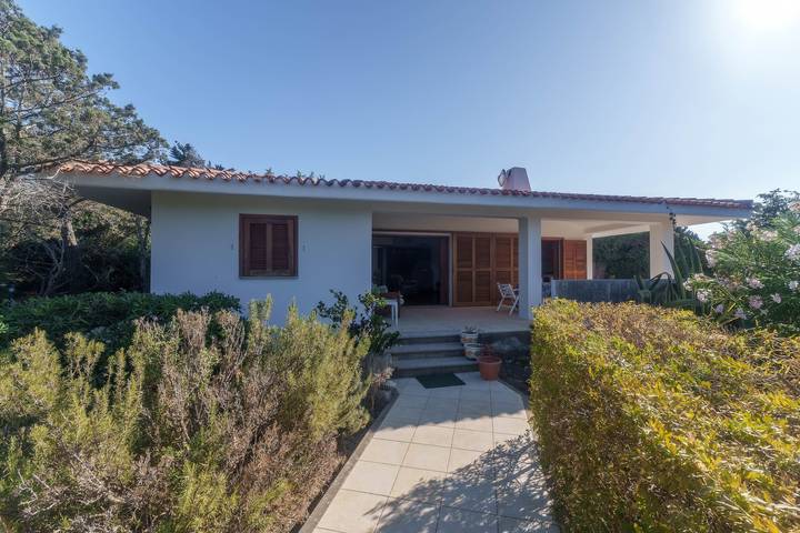 Holiday Home 'Mirella- Portobello' with Private Terrace, Private Garden and Wi-Fi in Aglientu, Gallura