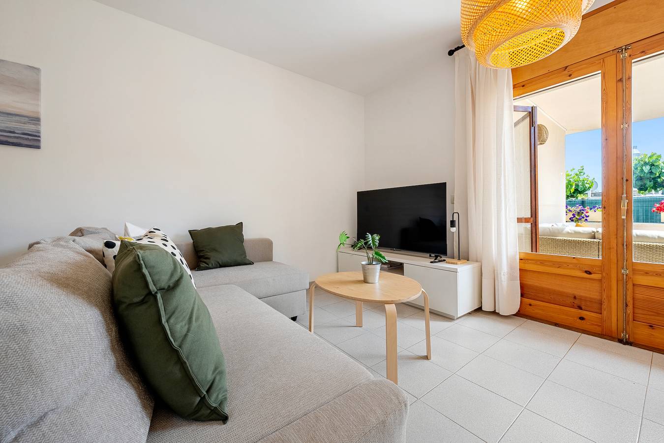 Casa de vacaciones 'Casa Ramón' con piscina compartida, Wi-Fi y aire acondicionado in Montroig, Costa Dorada