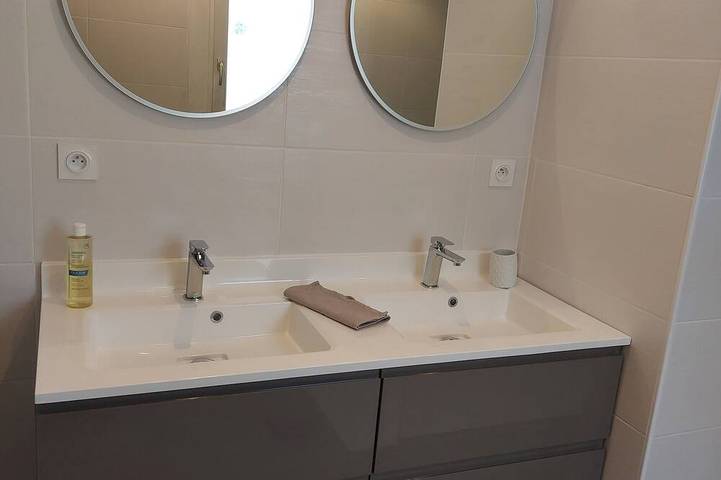 Gîte pour 10 personnes, avec jardin et jacuzzi à Gerbépal - 3