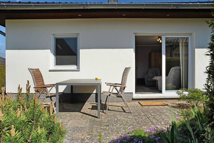 Ferienhaus für 4 Personen, mit Garten in Kröslin - 3