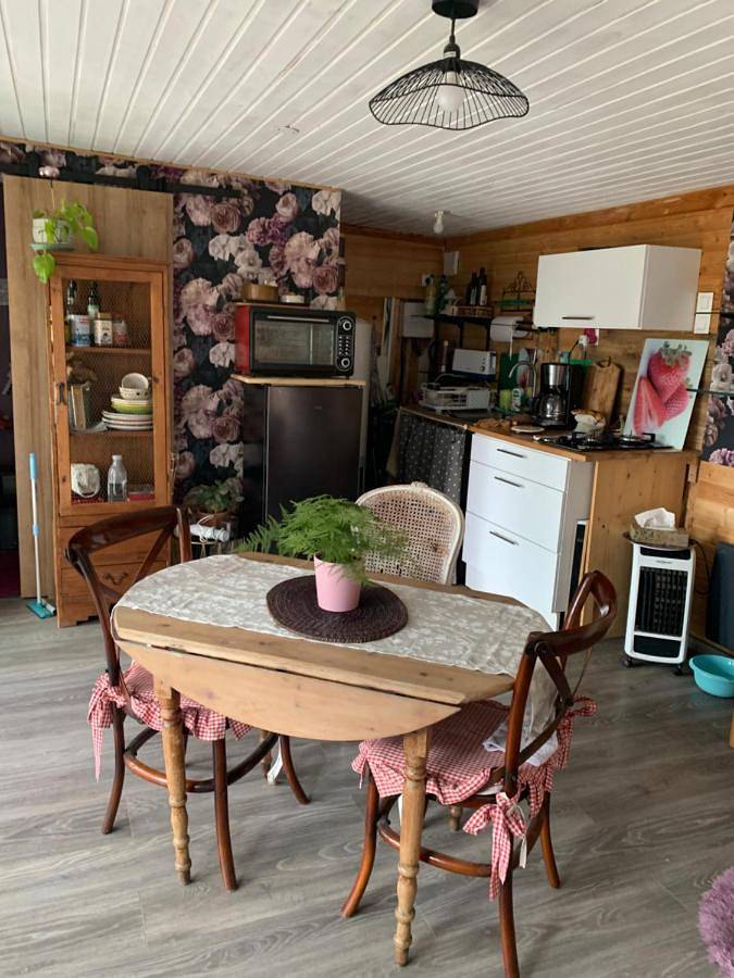 Gîte pour 2 personnes, avec Terrasse à Taillet
