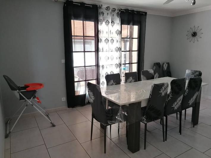 Location de vacances pour 8 personnes, avec jardin et piscine, animaux acceptés à Boisset-et-Gaujac - 4