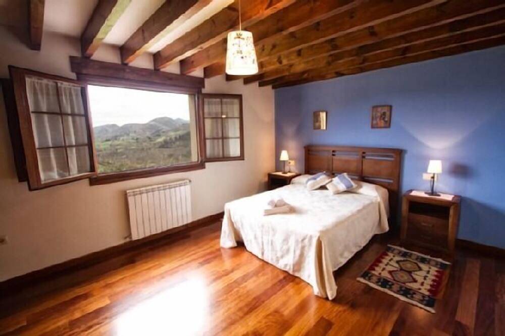 Casa Los Cantores 2 for 6 people in Piloña, Cordillera Cantábrica