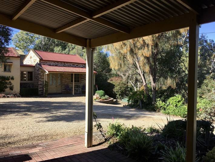 Cottage for 4 people, with garden in Australia
