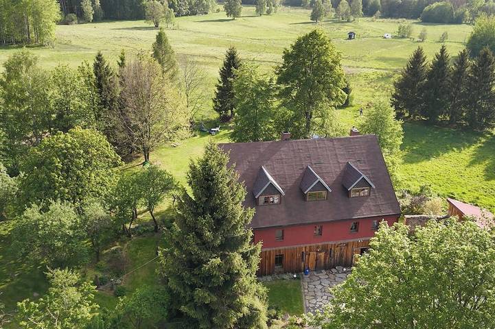 Ferienhaus für 18 Personen, mit Garten, mit Haustier in Niederschlesien