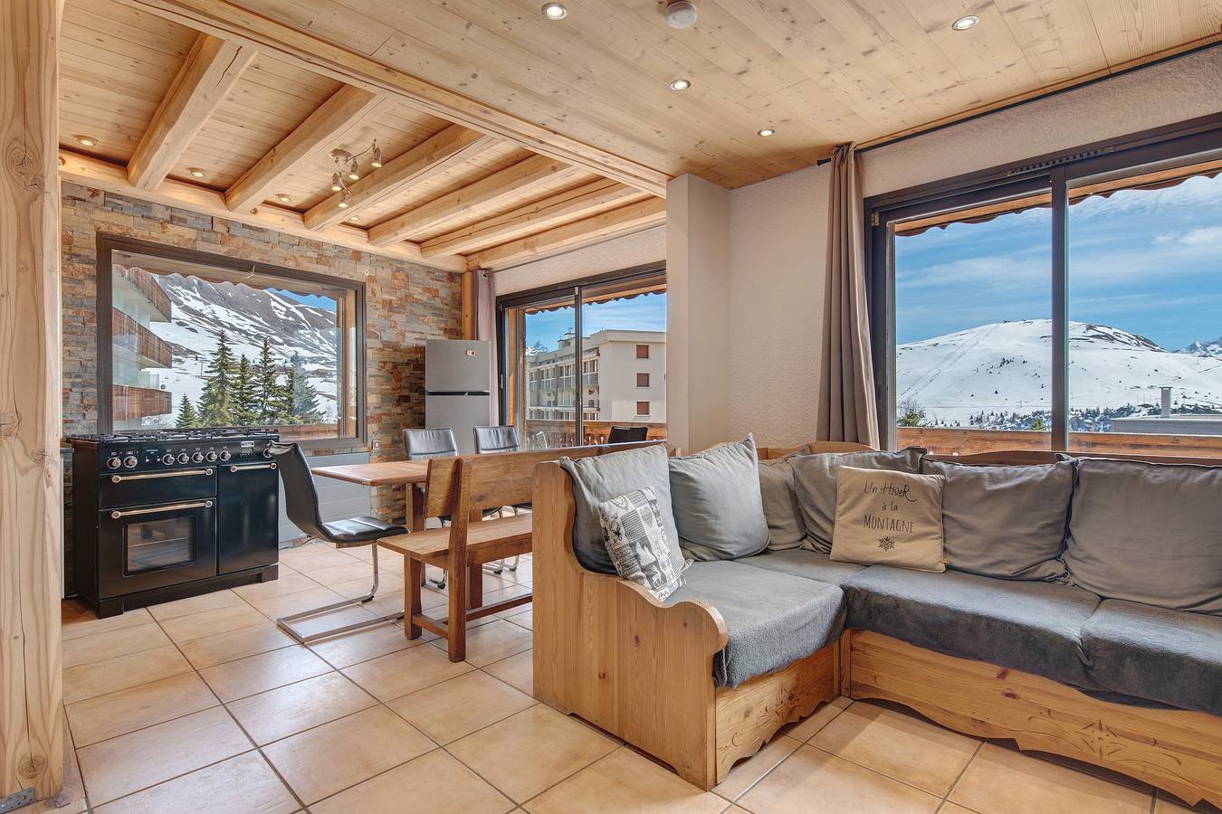 Duplex spacieux de 3 chambres au Nevada Sports Chalet - Alpe d'Huez in Huez, Parc national des Écrins
