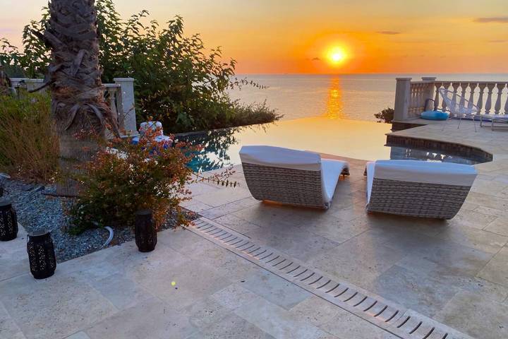 Villa pour 8 personnes, avec piscine et terrasse dans Cap Corse