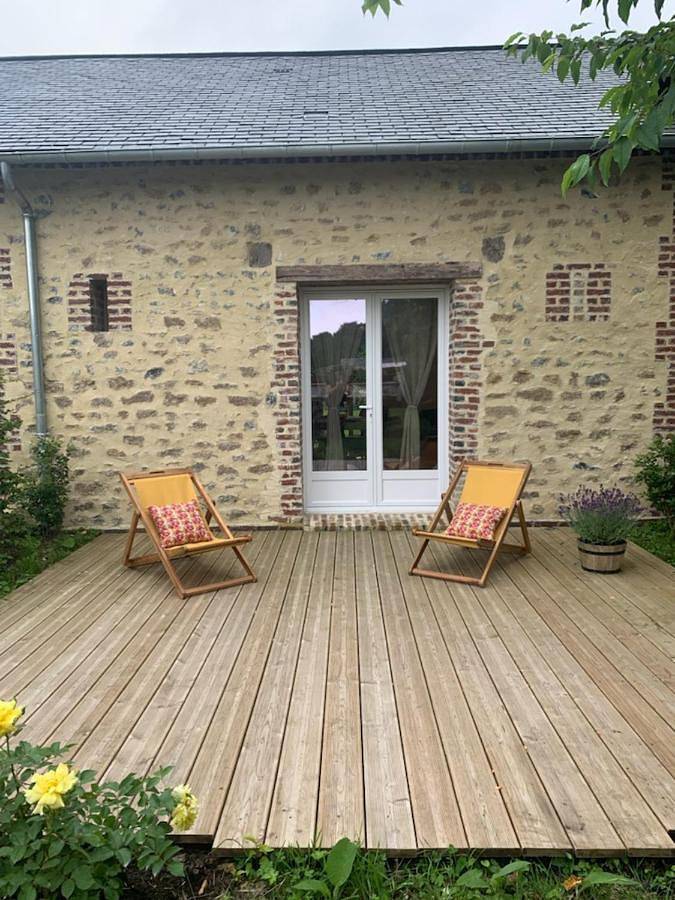Appartement entier, One-Bedroom House in Gonneville-sur-Mer, Région de Lisieux