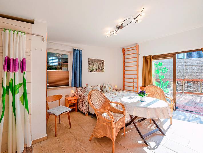 Bungalow für 4 Personen, mit Terrasse und Sauna in Waren (Müritz) - 3