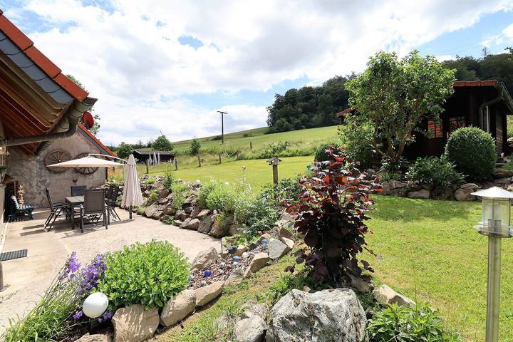 Ferienhaus für 6 Personen, mit Terrasse und Garten sowie Ausblick in Diemelsee