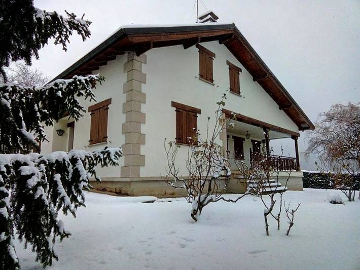 Casa rural para 15 personas, con vistas además de jardín y piscina en Comarca de Aoiz - 4