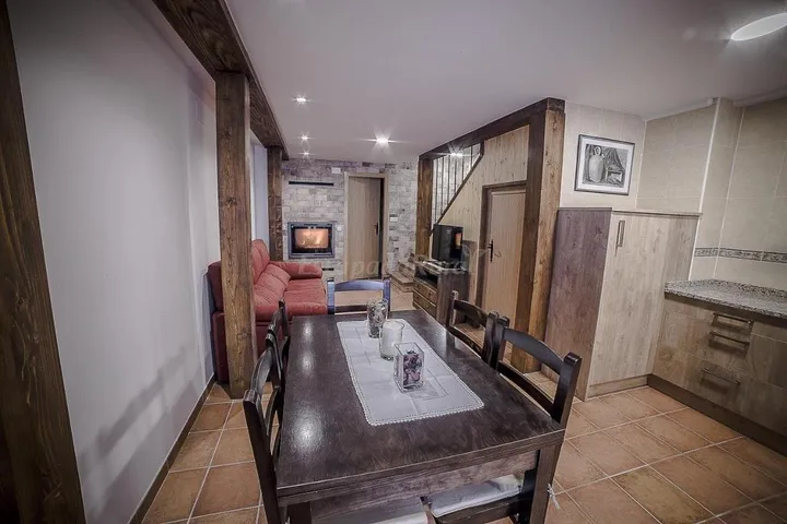 Maison de vacances pour 4 personnes, avec balcon - 1