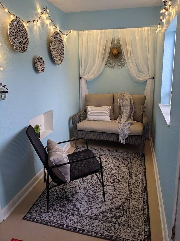 Tusen Takk (ehemals Red Bird House) in Decorah, Winneshiek County