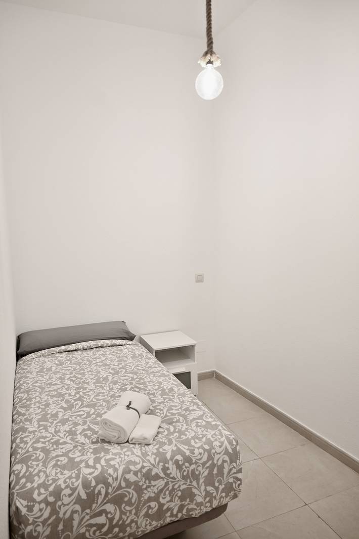 Apartamento entero, M Céntrico apartamento en la Calle Infan in Centro (Madrid), Madrid