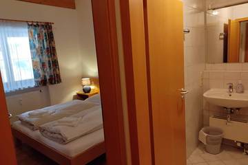 Ferienpark für 4 Personen in Aschau im Chiemgau, Oberbayern, Bild 2