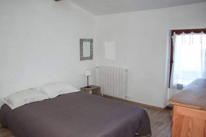 Location de vacances pour 10 personnes, animaux acceptés à Orsan - 2