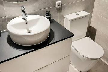 Apartment for 3 People in Santa Eulària des Riu, East Ibiza, Photo 4