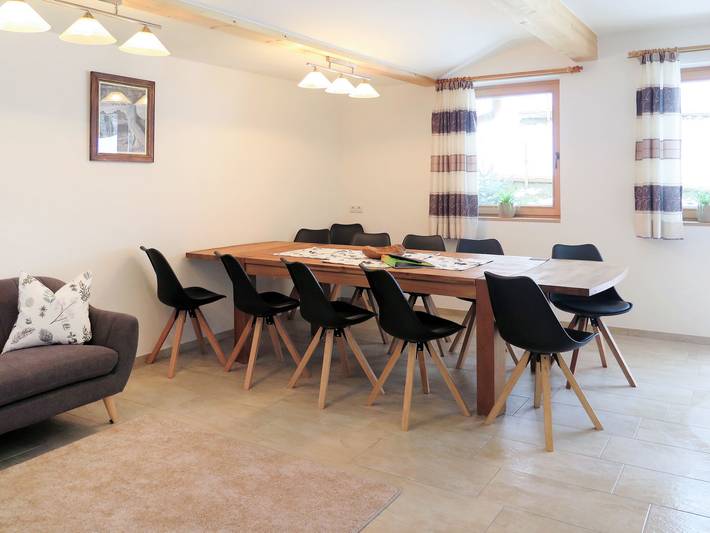 Ferienwohnung für 11 Personen, mit Balkon und Garten im Ski-Optimal Hochzillertal - 2