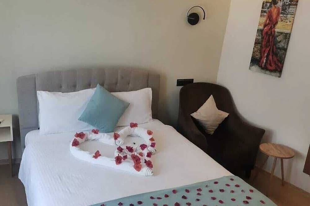 Ganze Wohnung, Işletmemiz 2 odalıiki odamızda banyo ve ilave yatak mevcut. in Provinz Izmir