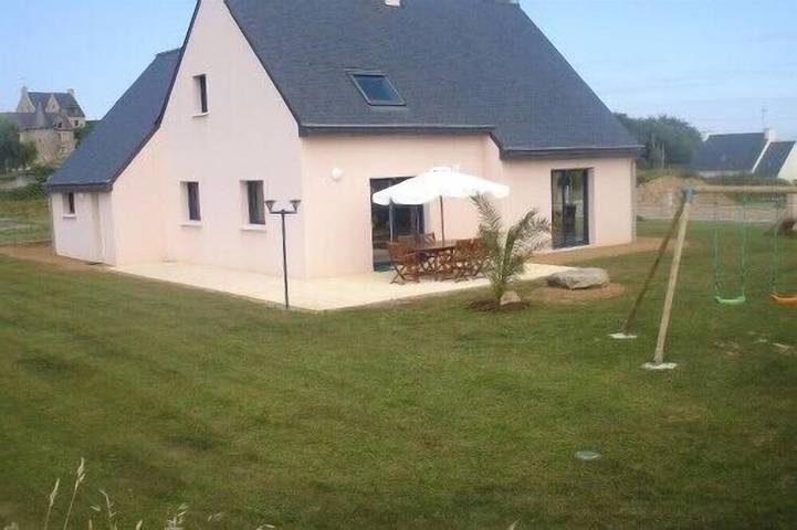 Maison de vacances pour 8 personnes, avec Jacuzzi ainsi que Terrasse et Jardin à Lanmodez
