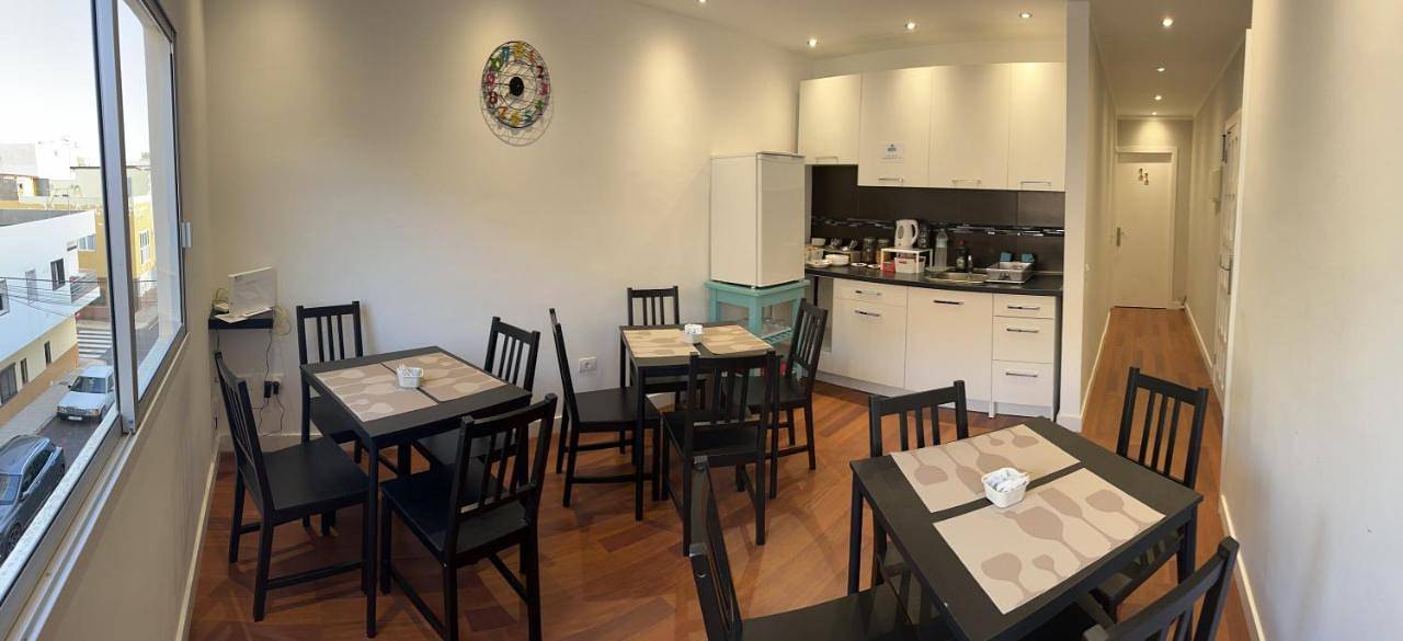 B&B paraiso tenerife super economy rooms airport in Los Abrigos, Granadilla de Abona