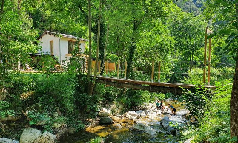 Location de vacances pour 14 personnes, avec jardin et vue, adapté aux familles à Nohèdes - 2