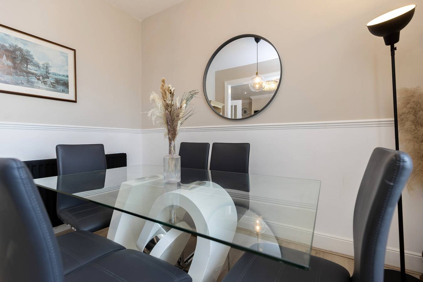 Apartamento entero, Luminoso dúplex de 4 dormitorios en Gateshead in Gateshead