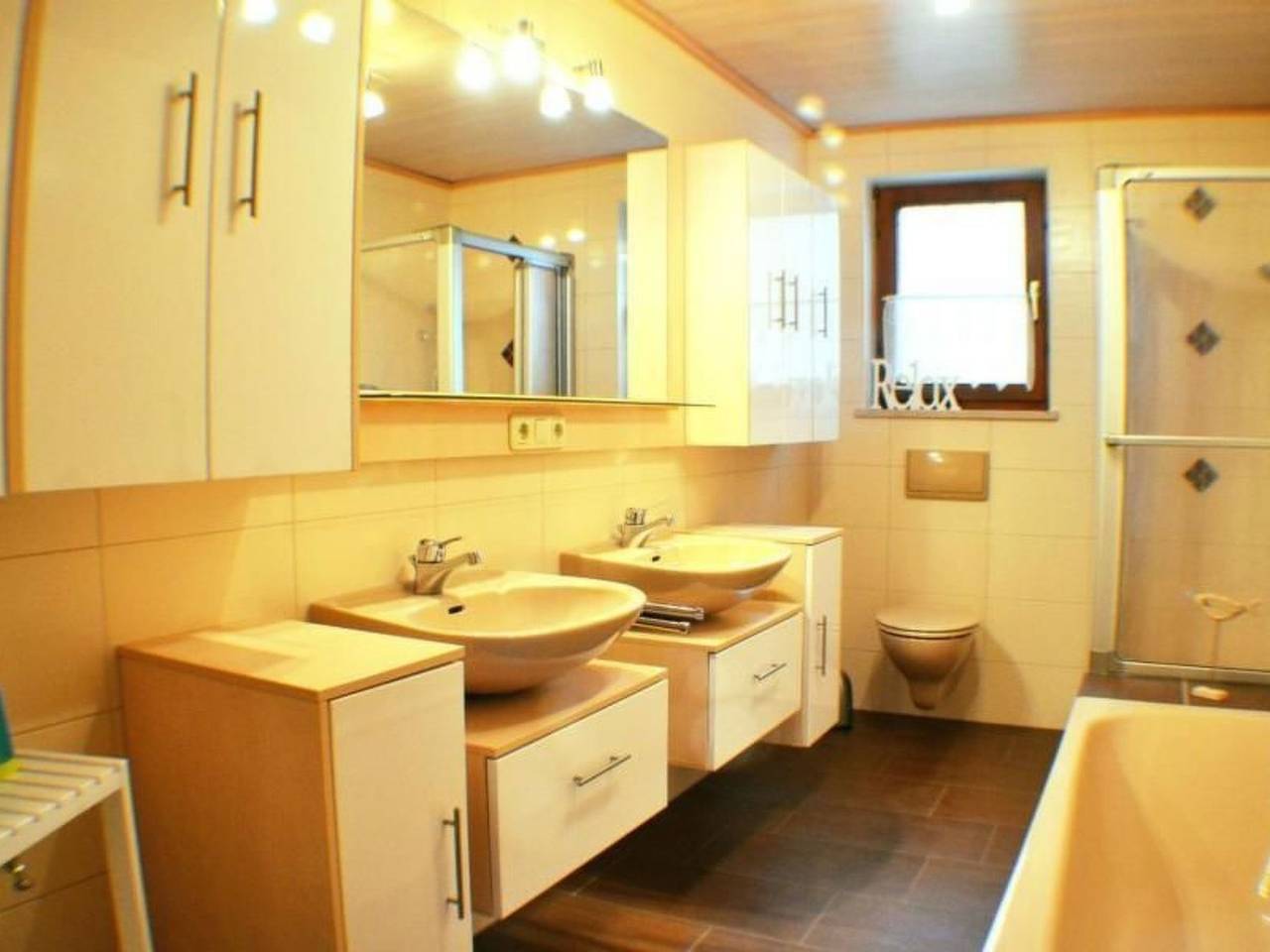 Ganze Wohnung, Gemütliche Ferienwohnung in Weiherhäuser mit Garten und Terrasse in Gotteszell, Ostbayern
