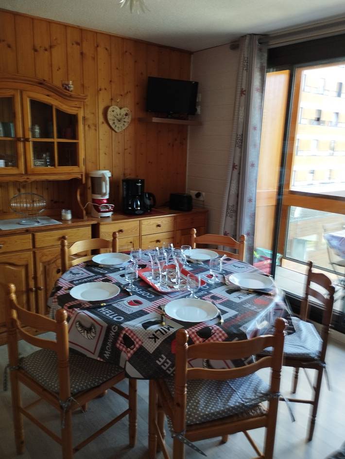 Location de vacances pour 5 personnes, avec balcon et bassin pour enfant dans Les Sybelles